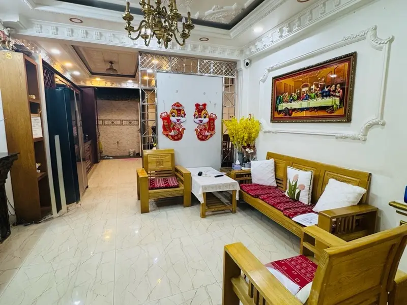 🏣NHÀ 5TẦNG/ST - 5PN/5WC
ĐƯỜNG TRẦN BÌNH TRỌNG P2/CHỢ QUÁN Q5.
NỘI THẤT ĐẸP VÀO Ở NGAY
Chỉ 9T5... Bán nhà riêng tại Chợ Quán, Hồ Chí Minh 01
