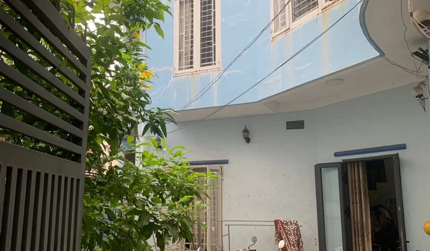 NHÀ ĐẸP – NGANG KHỦNG 9.2M – NỞ HẬU – Ở NGAY – TRUNG TÂM DĨ AN... Bán nhà riêng tại Dĩ An, Hồ Chí Minh 01