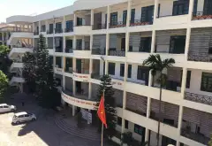 Chuyển nhượng Trung Tâm đào tạo, Trường Trung Cấp, THPT tại Long Biên DT 5000m2 , 600 sinh viên.... Bán văn phòng tại Phúc Lợi, Hà Nội 06