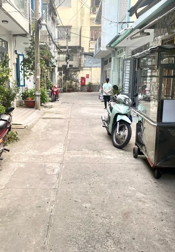 Bán nhà hẻm rộng tại Bắc Hải, 41.4m2, 3 tầng, giá 7.45 tỷ... Bán owner_side tại Tân Sơn Nhất, Hồ Chí Minh 01
