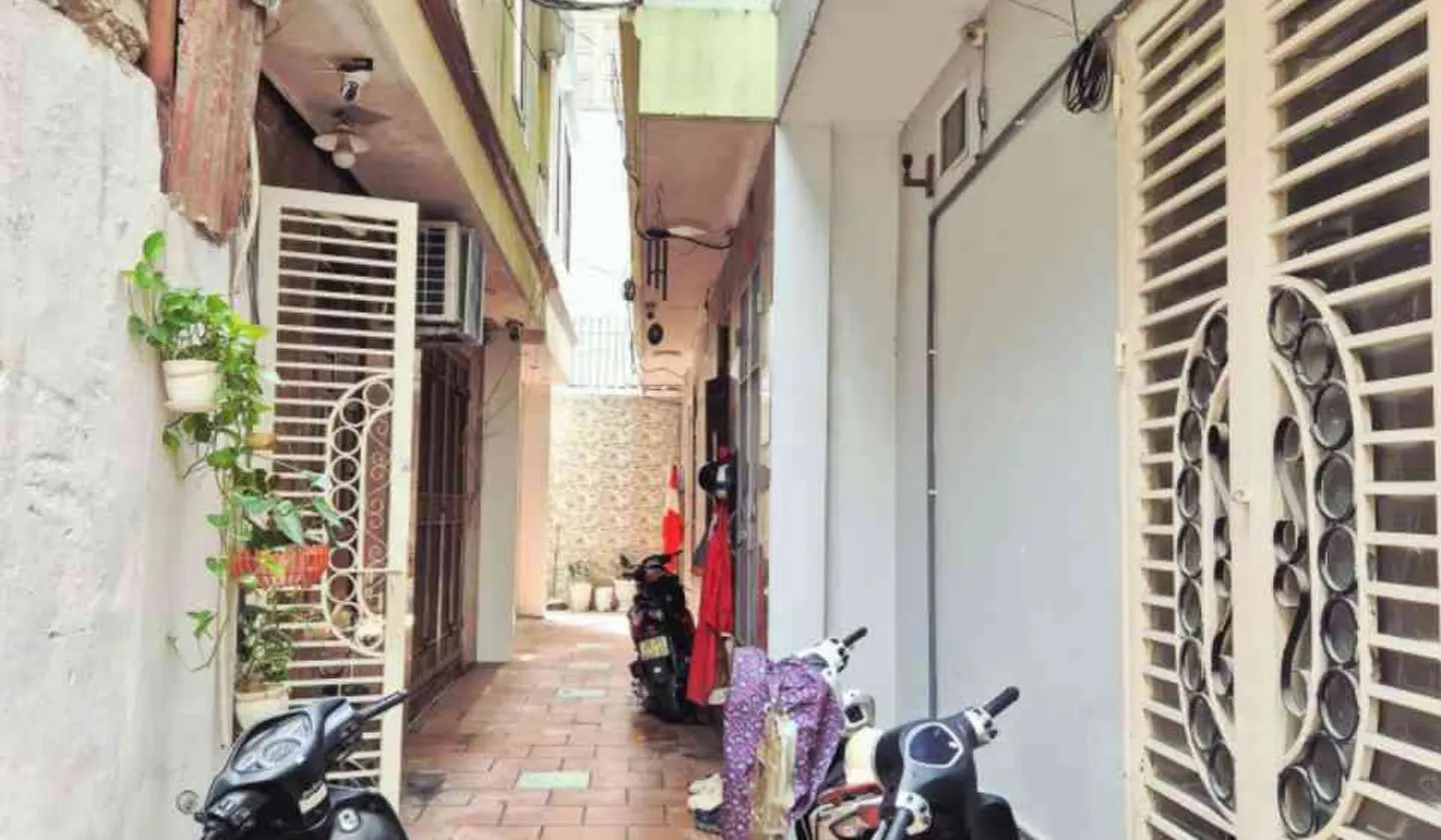 Bán nhà riêng 5 tầng tại quận Hoàng Mai gần phố, mặt tiền rộng 7.9m... Bán nhà riêng tại Hoàng Mai, Hà Nội 01