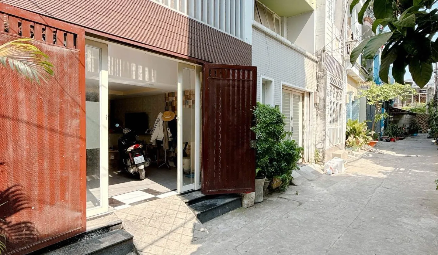 NHỈNH 6 TỶ – NHÀ HẺM XE iu – TRẦN XUÂN SOẠN,Q7. NHÀ 3TẦNG 3PN, NGANG GẦN 5M RỘNG RÃI. CHỈ 6 T.Ỷ (TL... Bán nhà riêng tại Tân Hưng, Hồ Chí Minh 01