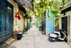 Nhà Đúc BTCT - Hơn 5Ty - 48 m² - Hẻm 4m thông - 2 Tầng - 3 PN (Có PN trệt) - Full nội thất.... Bán nhà riêng tại Bình Hưng Hòa, Hồ Chí Minh 01