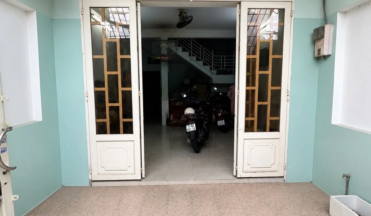 SÁT MT TRẦN QUANG CƠ – 75M² – 2 TẦNG – Ô TÔ ĐẬU CỬA – NHỈNH 6Đ... Bán nhà riêng tại Tân Phú, Hồ Chí Minh 01