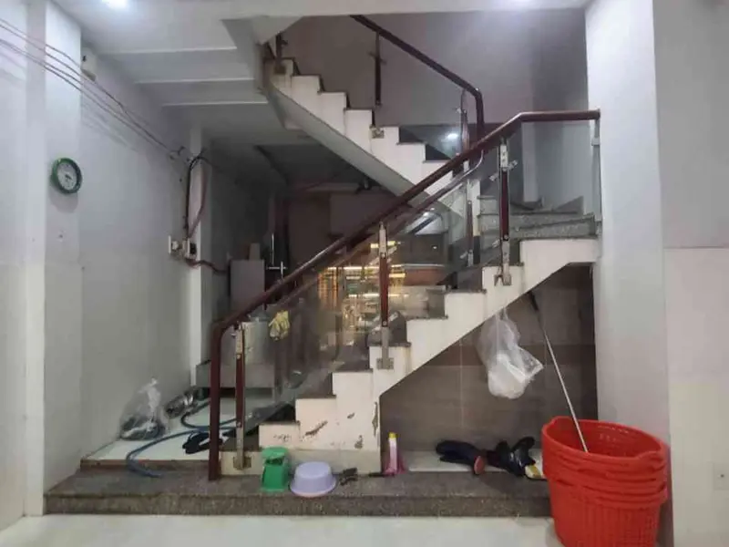 Cơ hội sở hữu nhà mặt phố đắc địa tại Tân Sơn, Hồ Chí Minh với giá ưu đãi... Bán nhà mặt phố tại Tân Sơn, Hồ Chí Minh 01