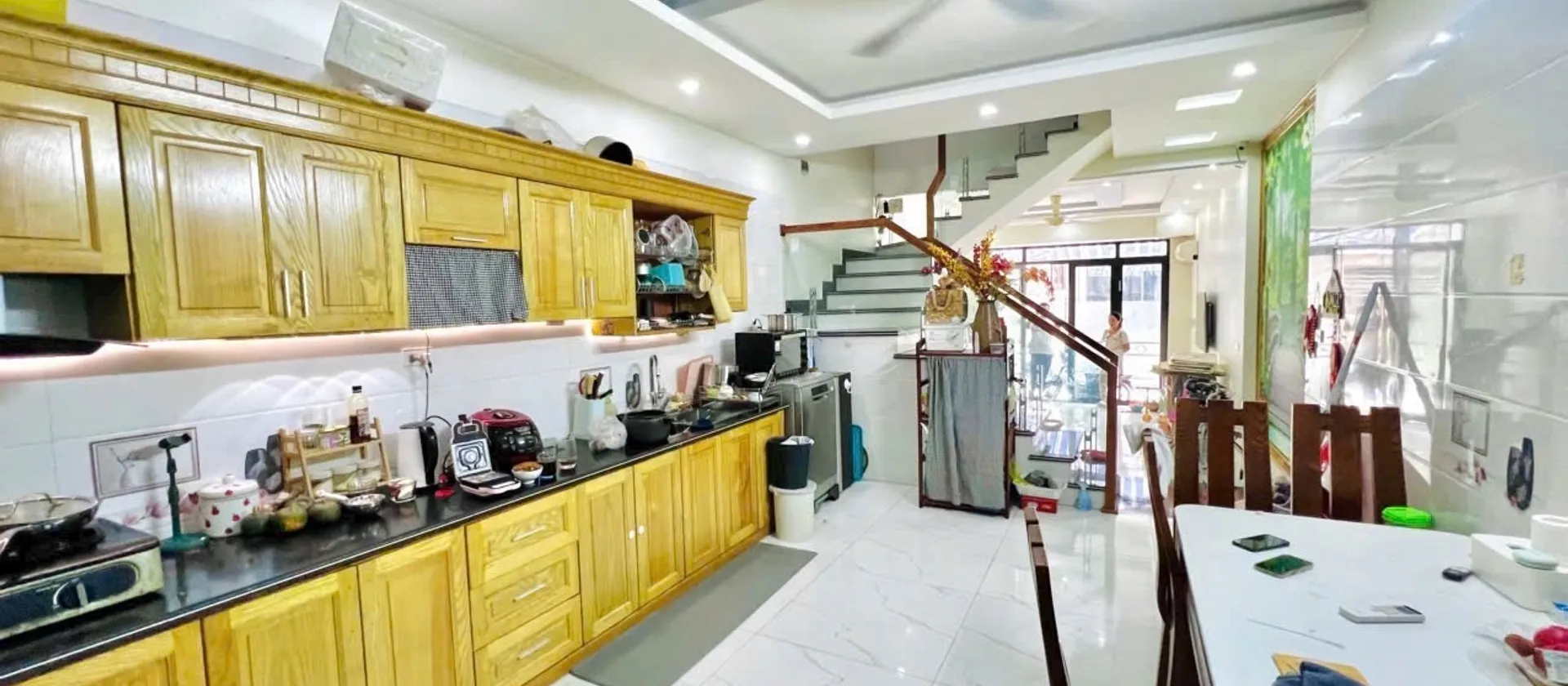 Nhà mặt phố kinh doanh rộng rãi tại Kiều Sơn, diện tích gần 60m², xây 4 tầng tiện nghi đầy đủ... Bán nhà mặt phố tại Hải An, Hải Phòng 01