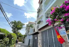 Nhà 2 tầng, lô góc, hẻm xe hơi Nguyễn Văn Công, Gò Vấp, 3 PN... Bán nhà riêng tại Hạnh Thông, Hồ Chí Minh 02