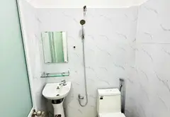 Bán nhà riêng 2 tầng 2 phòng ngủ tại Tân Bình, gần quận 10, giá 4,15 tỷ đồng... Bán nhà riêng tại Tân Hòa, Hồ Chí Minh 05