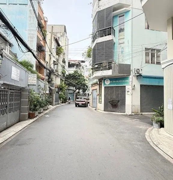 Nhà mặt phố 5 tầng diện tích 96m² tại quận Tân Bình gần sân bay... Bán nhà mặt phố tại Tân Sơn Nhất, Hồ Chí Minh 01