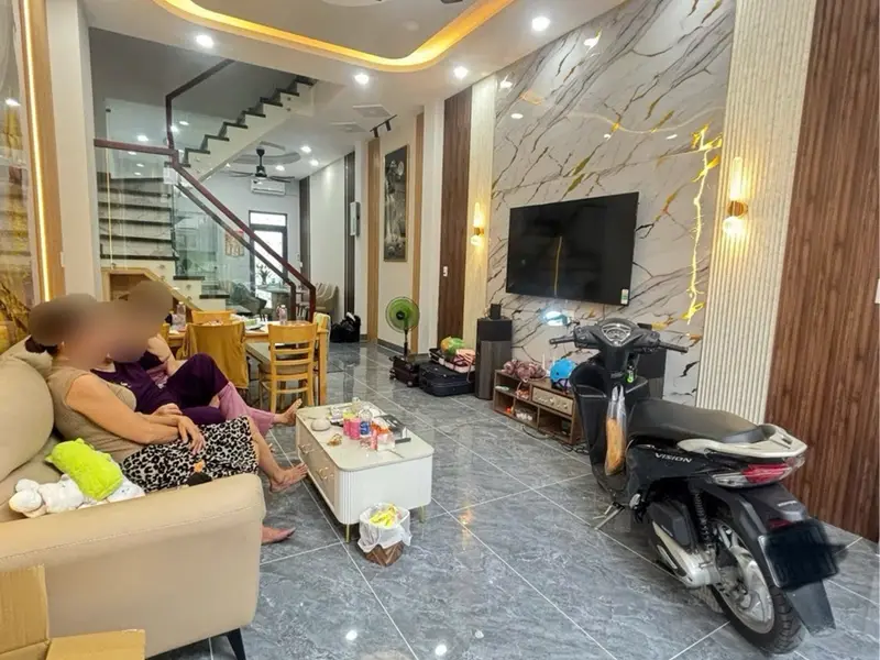 Nhà 4 tầng 5 phòng ngủ, ô tô đậu cửa ở Hương Lộ 2... Bán nhà riêng tại Bình Trị Đông, Hồ Chí Minh 01