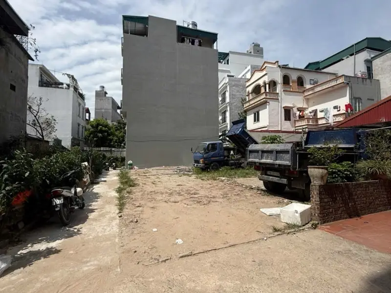 Đất Vàng Thanh Am - Việt Hưng- Hà Nội
 Ô Tô vào nhà- Cách 1 Nhà ô tô tránh... Bán đất tại Việt Hưng, Hà Nội 01
