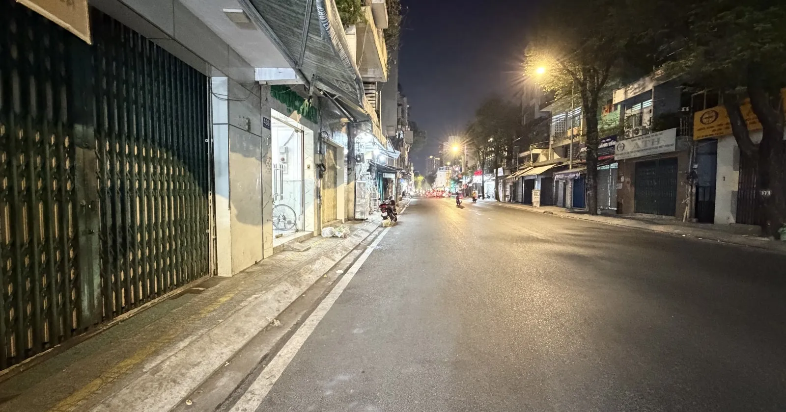 Nhà mặt tiền rộng siêu hiếm tại Tân Phú, giá hấp dẫn... Bán nhà mặt phố tại Phú Thạnh, Hồ Chí Minh 01