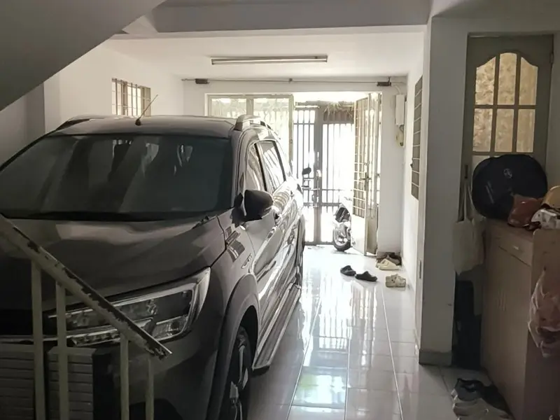 🔥 CHỦ BÁN GẤP GIẢM NGAY 400 TRIỆU – NHÀ 4 TẦNG HẺM NHỰA XE TẢI TRÁNH NƠ TRANG LONG 🔥... Bán nhà riêng tại Bình Lợi Trung, Hồ Chí Minh 01