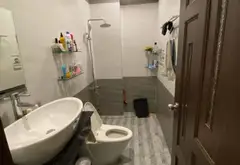 Cơ hội sở hữu nhà 2 mặt tiền hẻm ô tô quận 7 giá hấp dẫn... Bán nhà riêng tại Tân Thuận, Hồ Chí Minh 08