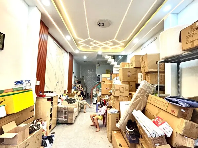 Bán nhà 3 tầng 4PN gần mặt tiền Gò Xoài - nhà mới HXH... Bán nhà riêng tại Bình Hưng Hòa, Hồ Chí Minh 01
