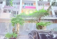 LK KĐT an hưng DT 83m2, 5 tầng , MT 5m,
💰 Giá chào: 30, tỷ... Bán biệt thự, liền kề tại Dương Nội, Hà Nội 06