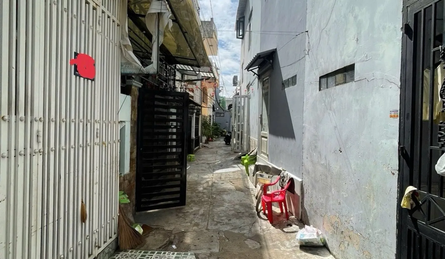 Cơ hội sở hữu nhà 4 tầng 7 phòng tại trần xuân soạn quận 7 giá tốt không thể bỏ lỡ... Bán nhà riêng tại Tân Hưng, Hồ Chí Minh 01