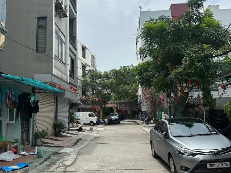 Nhà 6 tầng hiện đại sát Vinhomes Việt Hưng... Bán nhà riêng tại Việt Hưng, Hà Nội 01