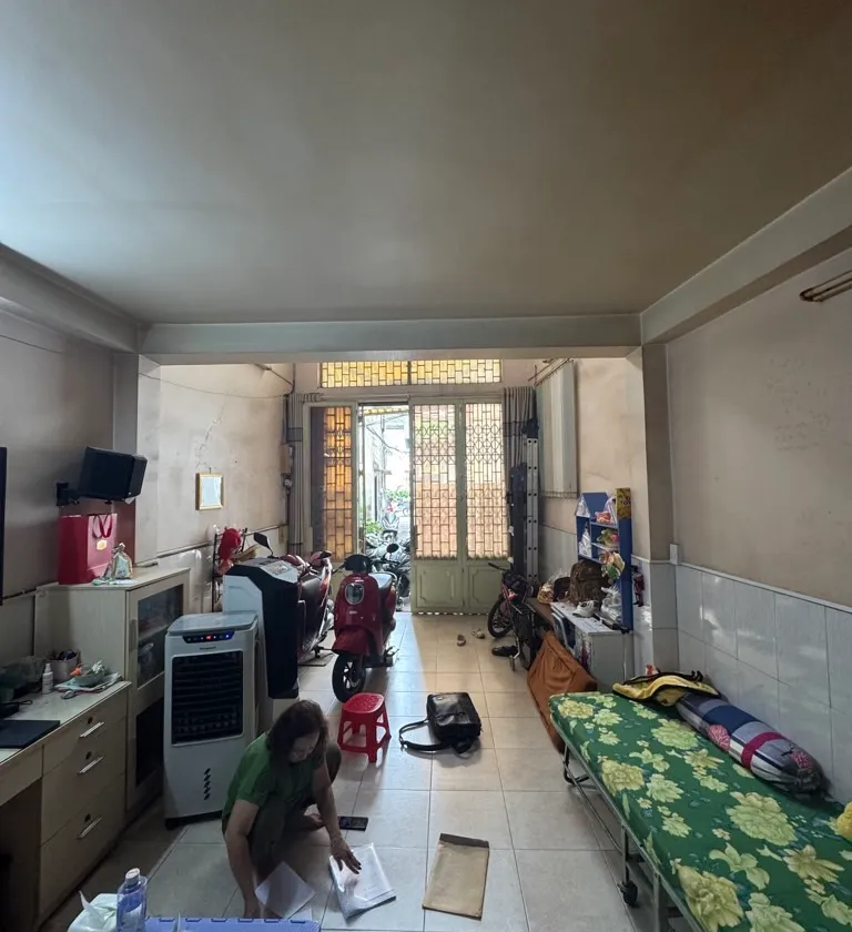 Bán nhà 4 tầng vị trí trung tâm Quận 10, diện tích 44m², giá 7.5 tỷ... Bán nhà riêng tại Diên Hồng, Hồ Chí Minh 01