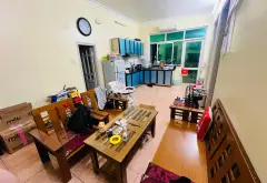 Bán căn hộ chung cư 60m² 2PN có sổ đỏ tại Trần Thái Tông, Cầu Giấy... Bán căn hộ chung cư tại Cầu Giấy, Hà Nội 01