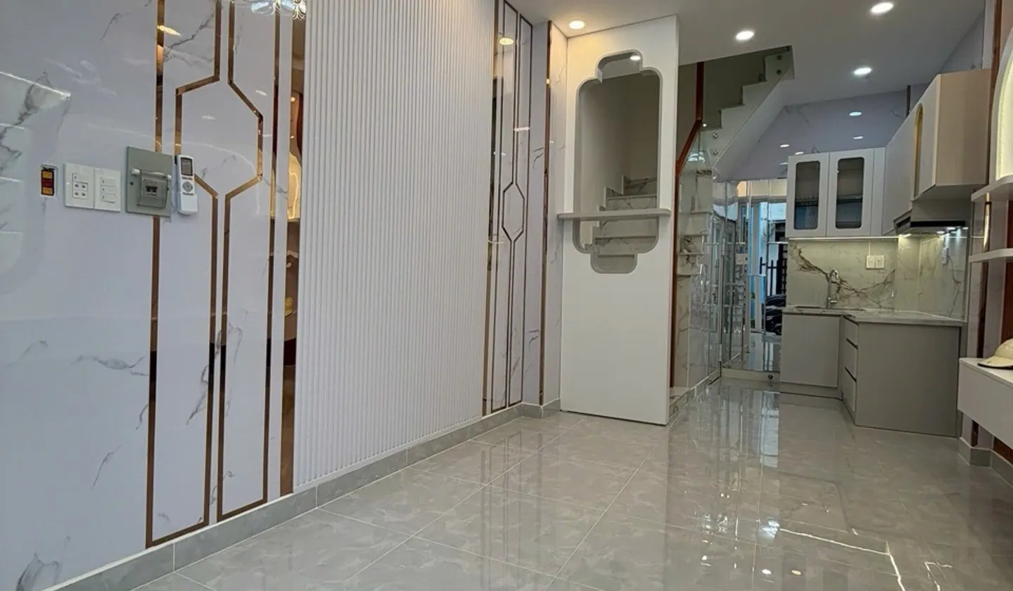 NHÀ ĐẸP 4 TẦNG – 3PN – NGAY CON ĐƯỜNG SẦM UẤT Q.5 - NHỈNH 7 T.Ỷ (TL)... Bán nhà riêng tại Chợ Quán, Hồ Chí Minh 01