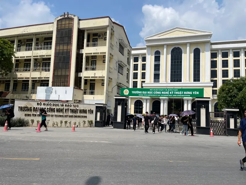 Nhà đẹp đối diện trường ĐHSP KỸ THUẬT HƯNG YÊN... Bán nhà mặt phố tại Việt Tiến, Hưng Yên 01