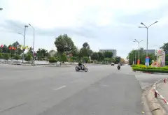 Nhà mặt phố xịn xò tại Trung Tâm Hành Chính Dĩ An, giá sốc giảm sâu... Bán nhà mặt phố tại Dĩ An, Hồ Chí Minh 04