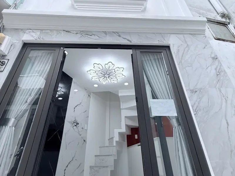 🏡 Nhà mới ngay Âu Cơ giáp Quận 10 - 3 tầng - 2 phòng ngủ 👉 nhỉnh 1 T*ỷ... Bán nhà riêng tại Tân Phú, Hồ Chí Minh 01