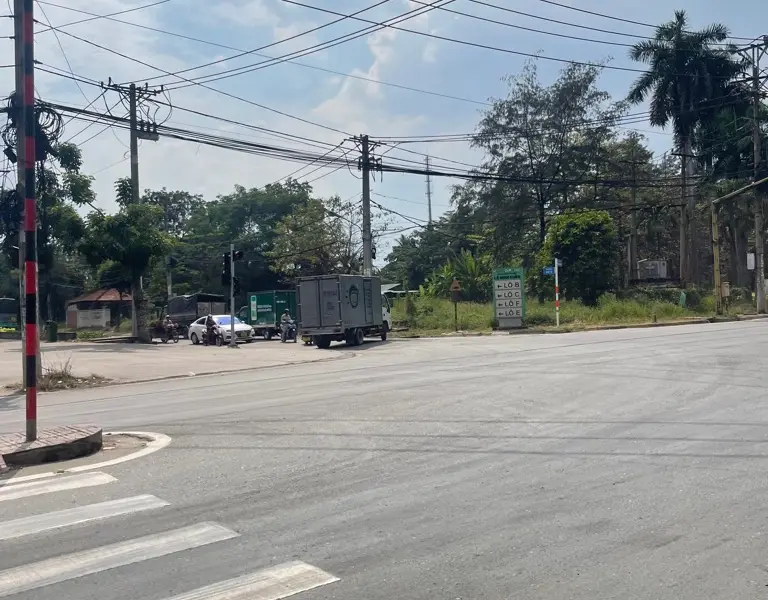 Bán đất 1000m2 gần khu công nghiệp Lê Minh Xuân, giá 3.99 tỷ... Bán owner_side tại Bình Lợi, Hồ Chí Minh 01