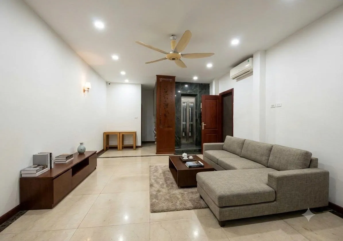 Nhà 6 tầng thang máy, lô góc cực sáng tại Giảng Võ... Bán nhà riêng tại Giảng Võ, Hà Nội 01