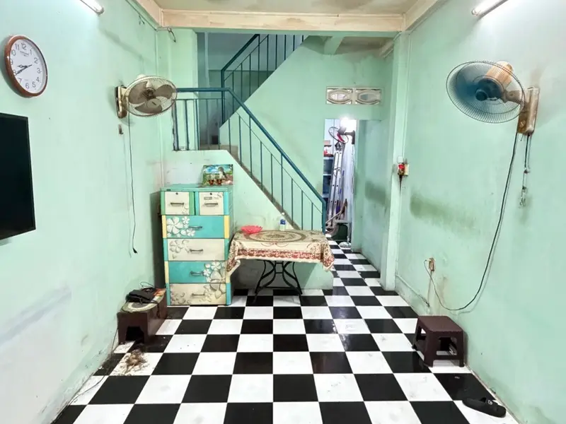 Bán nhà riêng 4 tầng Phường Bàn Cờ Quận 3, diện tích 32m2, xe hơi vào nhà, giá 6,4 tỷ... Bán nhà riêng tại Bàn Cờ, Hồ Chí Minh 01