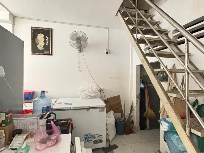 Nhà mặt tiền khu trung tâm Quận 10, 46m², giá 12 tỷ, hợp đồng cho thuê ổn định... Bán nhà mặt phố tại Hòa Hưng, Hồ Chí Minh 01