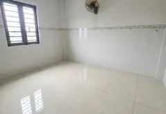 Nhà phố 3 tầng Bà Điểm, thiết kế hiện đại, tiện nghi hoàn hảo... Bán nhà mặt phố tại Bà Điểm, Hồ Chí Minh 05