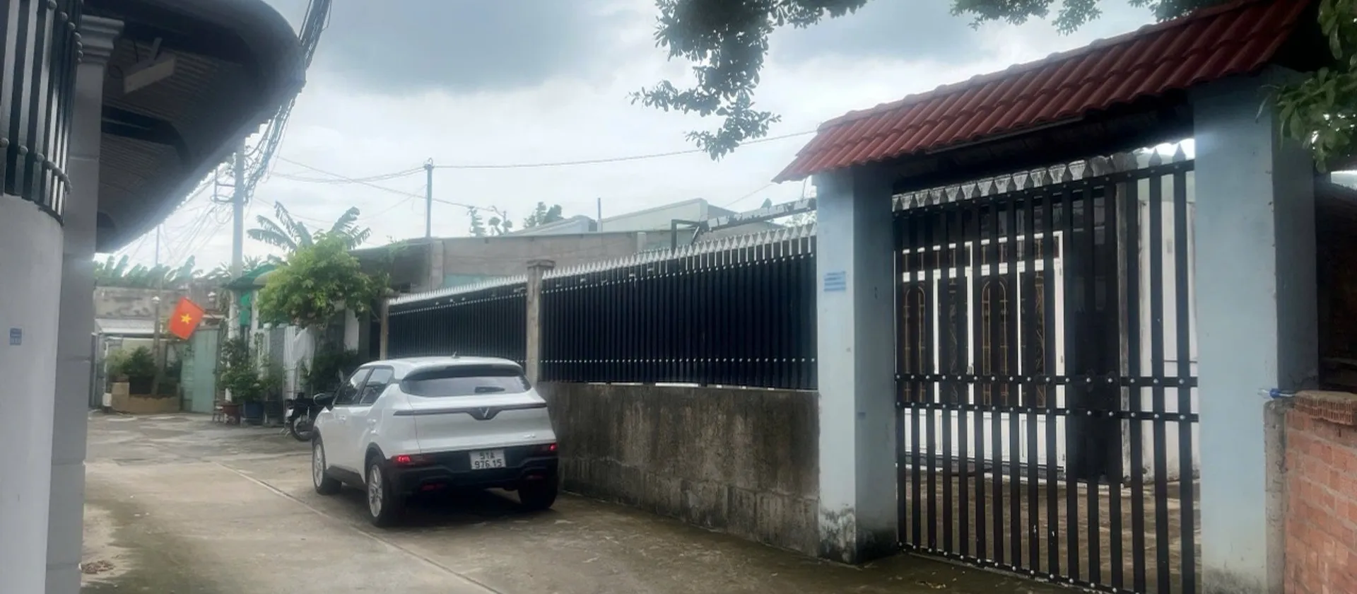 Bán nhà đường Lý thường kiệt , hẻm 5m , mặt tiền 14m , diện tích khủng 300m2 , chỉ 8tỷ ( TL )... Bán nhà riêng tại Hóc Môn, Hồ Chí Minh 01