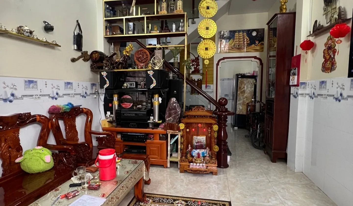 Cơ hội có một không hai: Nhà riêng 3 tầng giá ưu đãi ngay trung tâm quận, giảm sâu chỉ còn 4.25 tỷ... Bán nhà riêng tại Bình Trị Đông, Hồ Chí Minh 01
