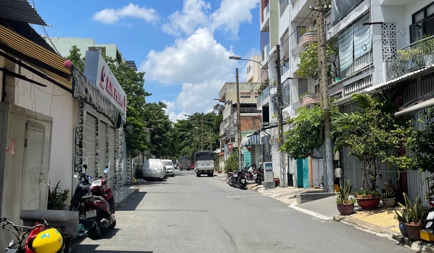 NHÀ NGAY TRUNG TÂM QUẬN 11 - LÝ THƯỜNG KIỆT - SÁT QUẬN 10 - VỊ TRỊ KINH DOANH... Bán nhà riêng tại Phú Thọ, Hồ Chí Minh 01