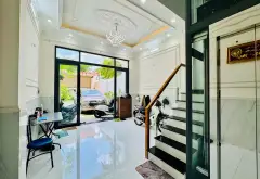 Nhà mặt phố Lò Gốm 6 tầng thang máy, giá ưu đãi giảm ngay 500 triệu... Bán nhà mặt phố tại Bình Tiên, Hồ Chí Minh 01