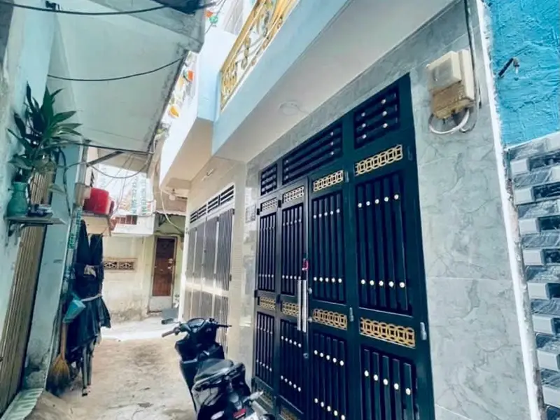 Nhà riêng 2 tầng tại Bình Hưng Hòa A, gần trường tiểu học Bình Long, sổ hồng hoàn công... Bán nhà riêng tại Bình Hưng Hòa, Hồ Chí Minh 01