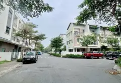 Bán biệt thự liền kề 3PN, 3 tầng tại Từ Sơn, Bắc Ninh giá nhỉnh 9 tỉ x ạ... Bán biệt thự, liền kề tại Từ Sơn, Bắc Ninh 04