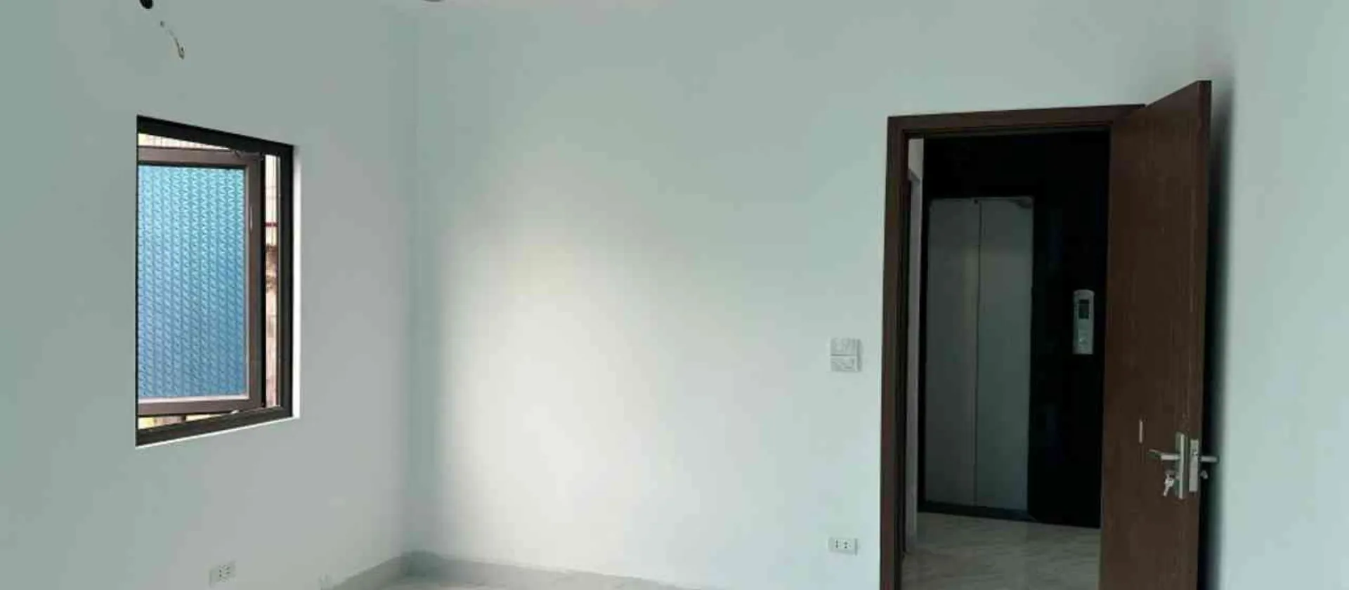 BÁN GẤP NHÀ 5,5 TẦNG, LÔ GÓC, 3 THOÁNG, GIÁ TL SÂU, GẦN XỐM, ĐẠI HỌC ĐẠI NAM, ĐIỆN LỰC... Bán nhà riêng tại Phú Lương, Hà Nội 01