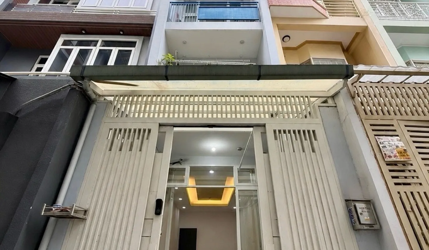 Nhà 4 tầng hẻm xe hơi Phan Xích Long sầm uất... Bán nhà riêng tại Đức Nhuận, Hồ Chí Minh 01
