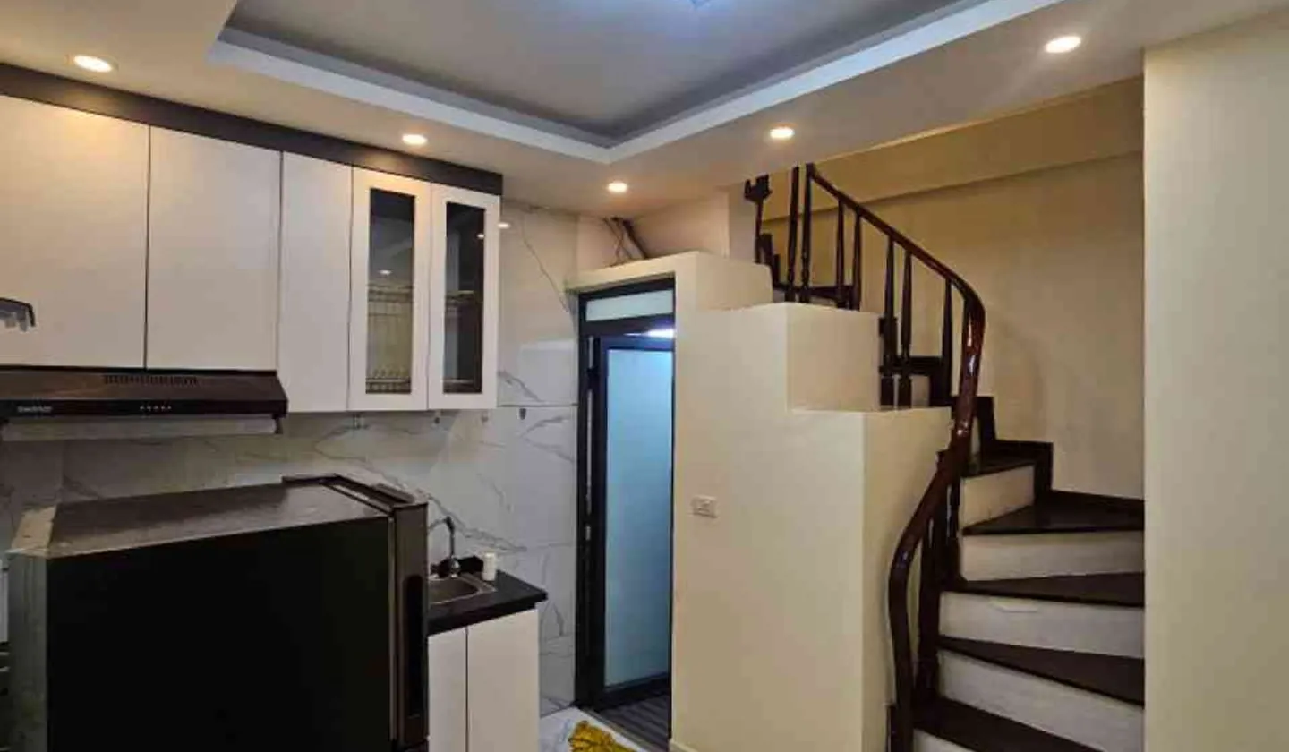 Nhà 5 tầng nhỏ xinh gần phố cổ, 4 phòng ngủ, giá 6.5 tỷ... Bán nhà riêng tại Ba Đình, Hà Nội 01