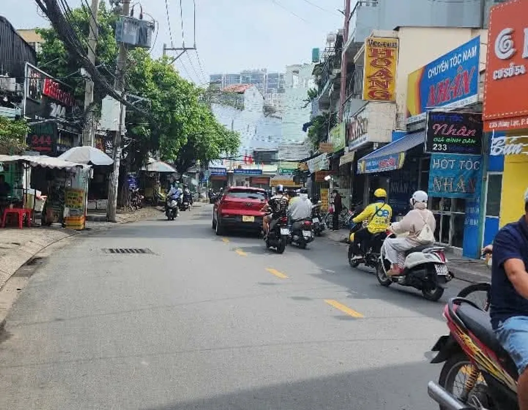 Nhà phố kinh doanh đỉnh giá sốc ở Hồng Lạc... Bán nhà mặt phố tại Bảy Hiền, Hồ Chí Minh 01