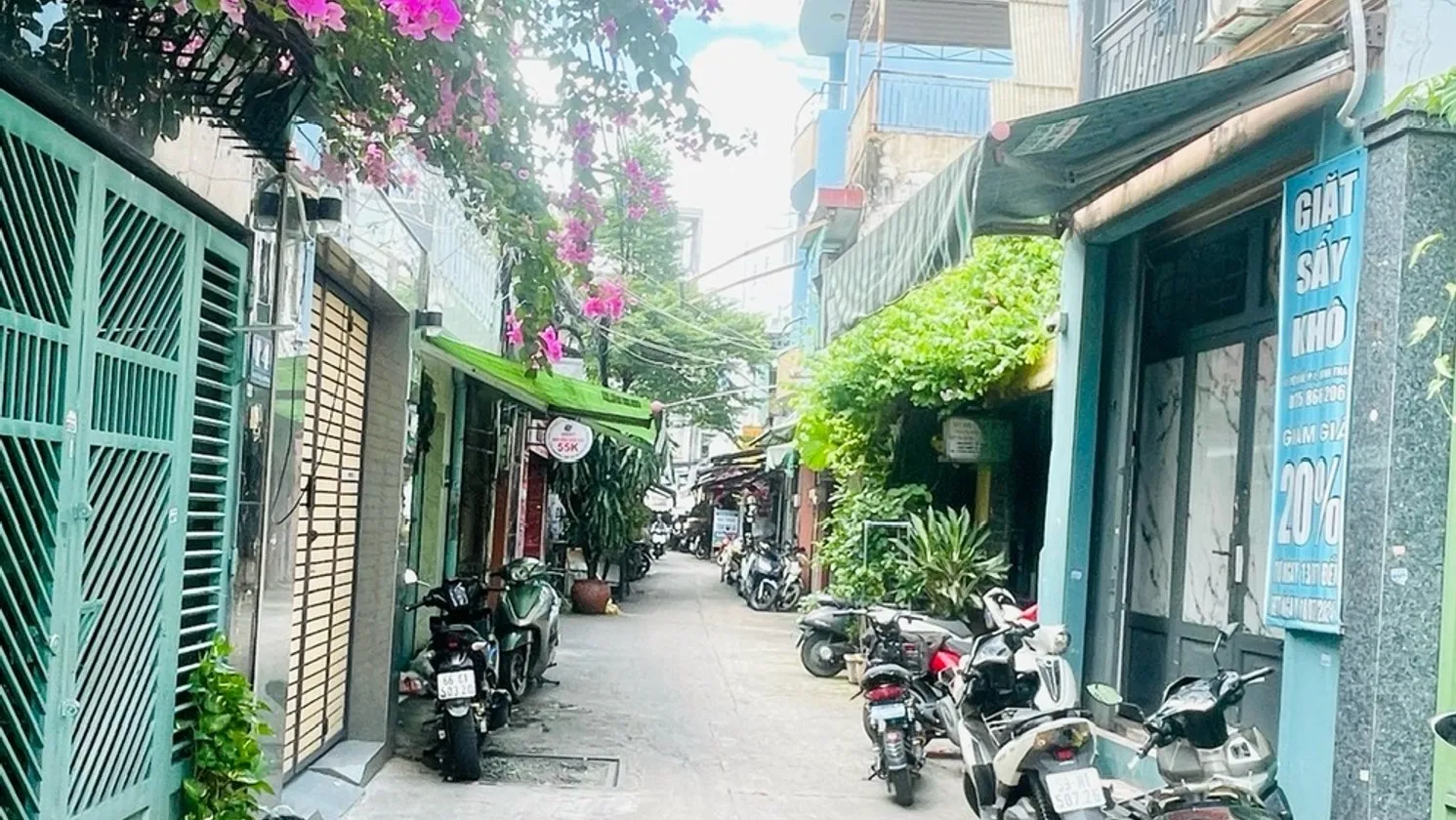 NHÀ ĐẸP NHƯ CHỦ - 2 MẶT TIỀN NGAY CHỢ BÀ CHIỂU - 69M² - 2 TẦNG, 3PN - XÂY 6 TẦNG + 1 TUM - 9.X TỈ T... Bán nhà mặt phố tại Gia Định, Hồ Chí Minh 01