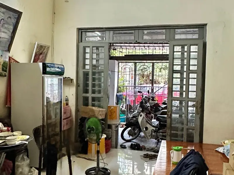 Bán nhà riêng 150m² tại Trung Mỹ Tây, TP.HCM, phù hợp đầu tư xây dựng cao tầng... Bán nhà riêng tại Trung Mỹ Tây, Hồ Chí Minh 01