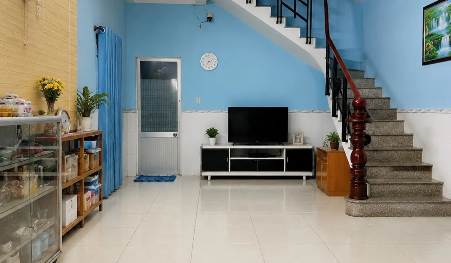 Bán nhà riêng Huỳnh Tấn Phát 2 tầng 6 phòng ngủ hướng Đông Nam giá 6.8 tỷ... Bán nhà riêng tại Nhà Bè, Hồ Chí Minh 01