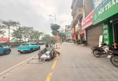 Bán nhà mặt phố 6 tầng tại quận trung tâm, sổ đỏ chính chủ, mặt tiền 4.4m... Bán nhà mặt phố tại Long Biên, Hà Nội 01