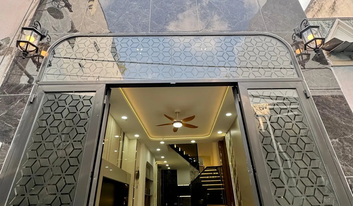 Nhà 4 tầng mới xây, 4 phòng ngủ, diện tích 54.8m² tại phường Thông Tây Hội... Bán nhà riêng tại Thông Tây Hội, Hồ Chí Minh 01