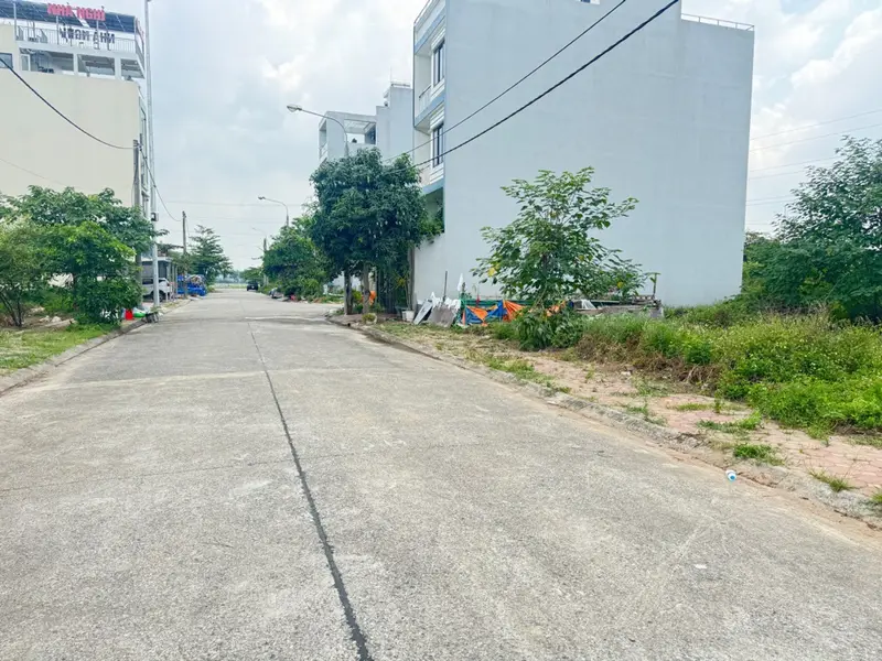 HÀNG HIẾM X2 ĐỒNG NHÂN – 80M² – 3 Ô TÔ TRÁNH – VỈA HÈ RỘNG – SÁT QL5 HOÀNG SA - VÀI PHÚT QUA PHỐ... Bán đất tại Vĩnh Thanh, Hà Nội 01