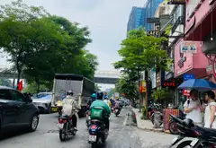 TÔN THẤT TÙNG-ĐH Y HÀ NỘI- DTSD~45M2xMT4.2M- GẦN PHỐ- CHỈ 11 TỶ HƠN... Bán nhà riêng tại Kim Liên, Hà Nội 01